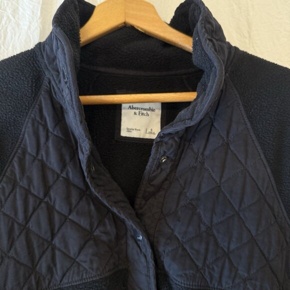 Abercrombie Fitch Jacket Womens S Quilted Snap Buttons Fleece Preppy - Picture 2 of 9